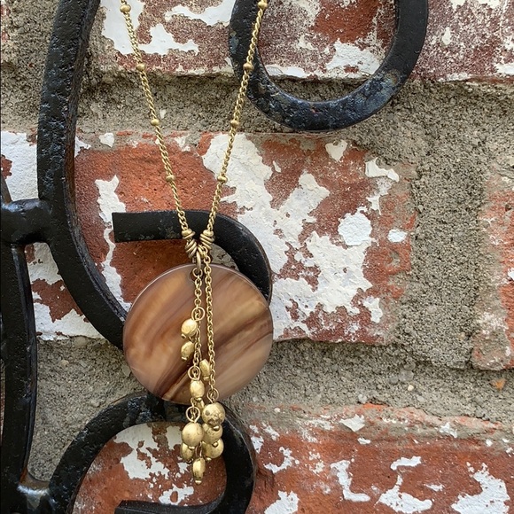 Lia Sophia Jewelry - Lia Sophia brown shell necklace